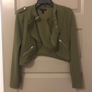 Crop jacket with lined gold zipper